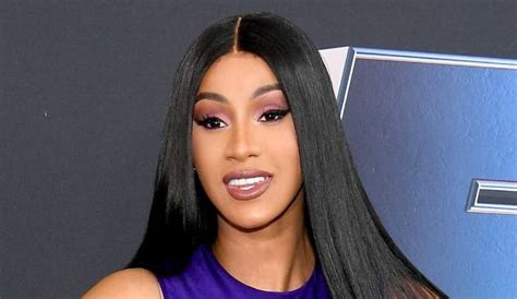 cardi b height in feet|Cardi B Height, Weight, Age, Body Statistics